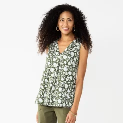 Petite Croft & Barrow® Pleated Tank